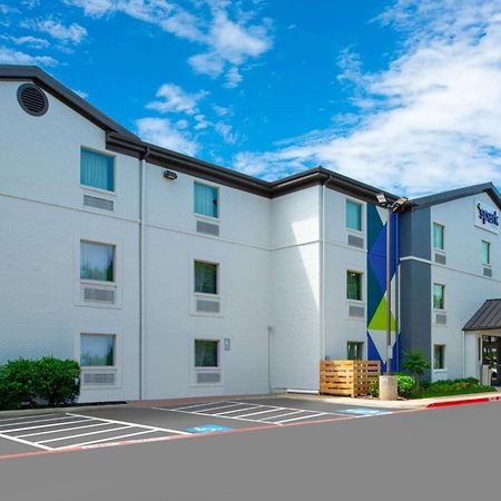 Spark By Hilton Dallas Market Center Экстерьер фото