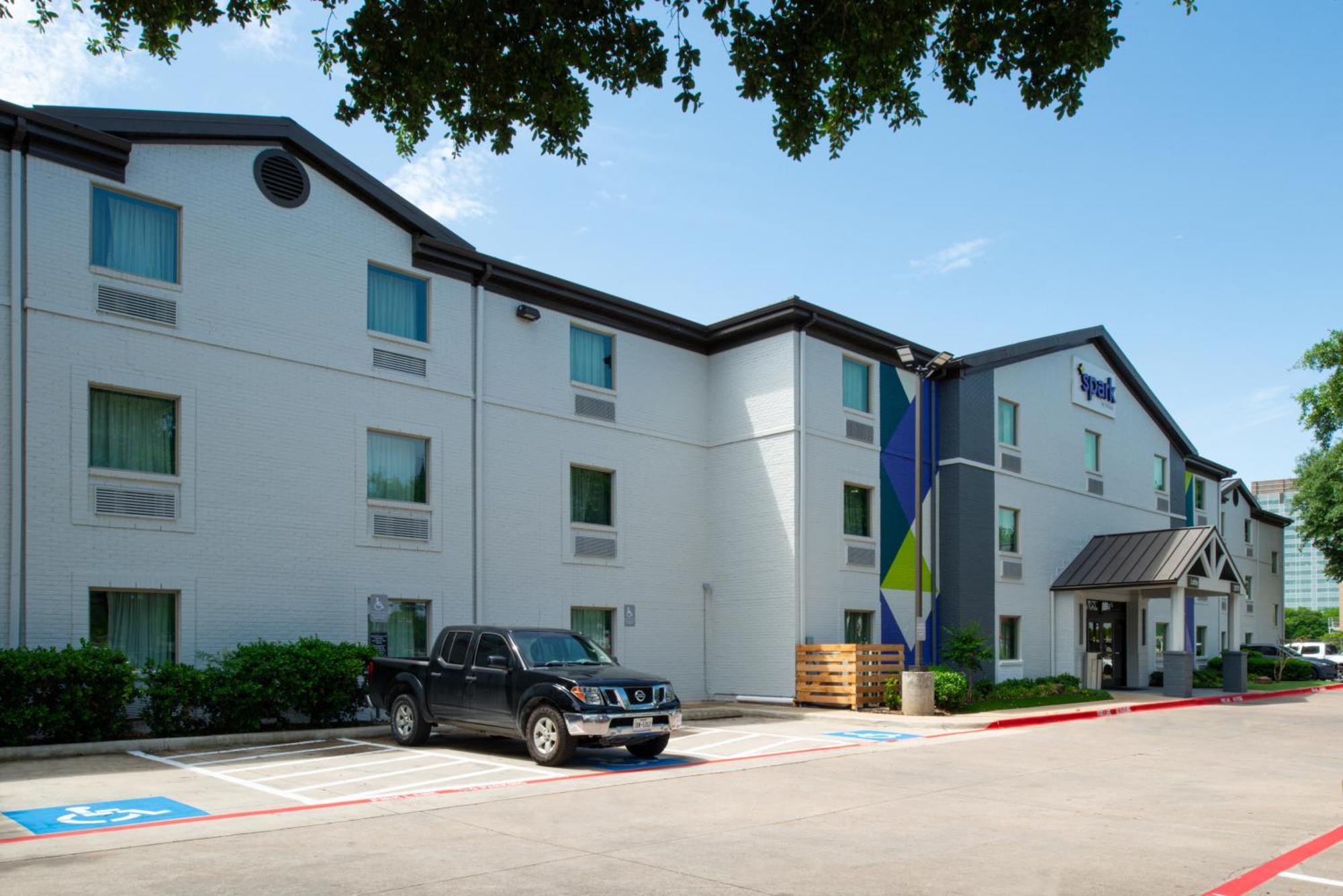 Spark By Hilton Dallas Market Center Экстерьер фото