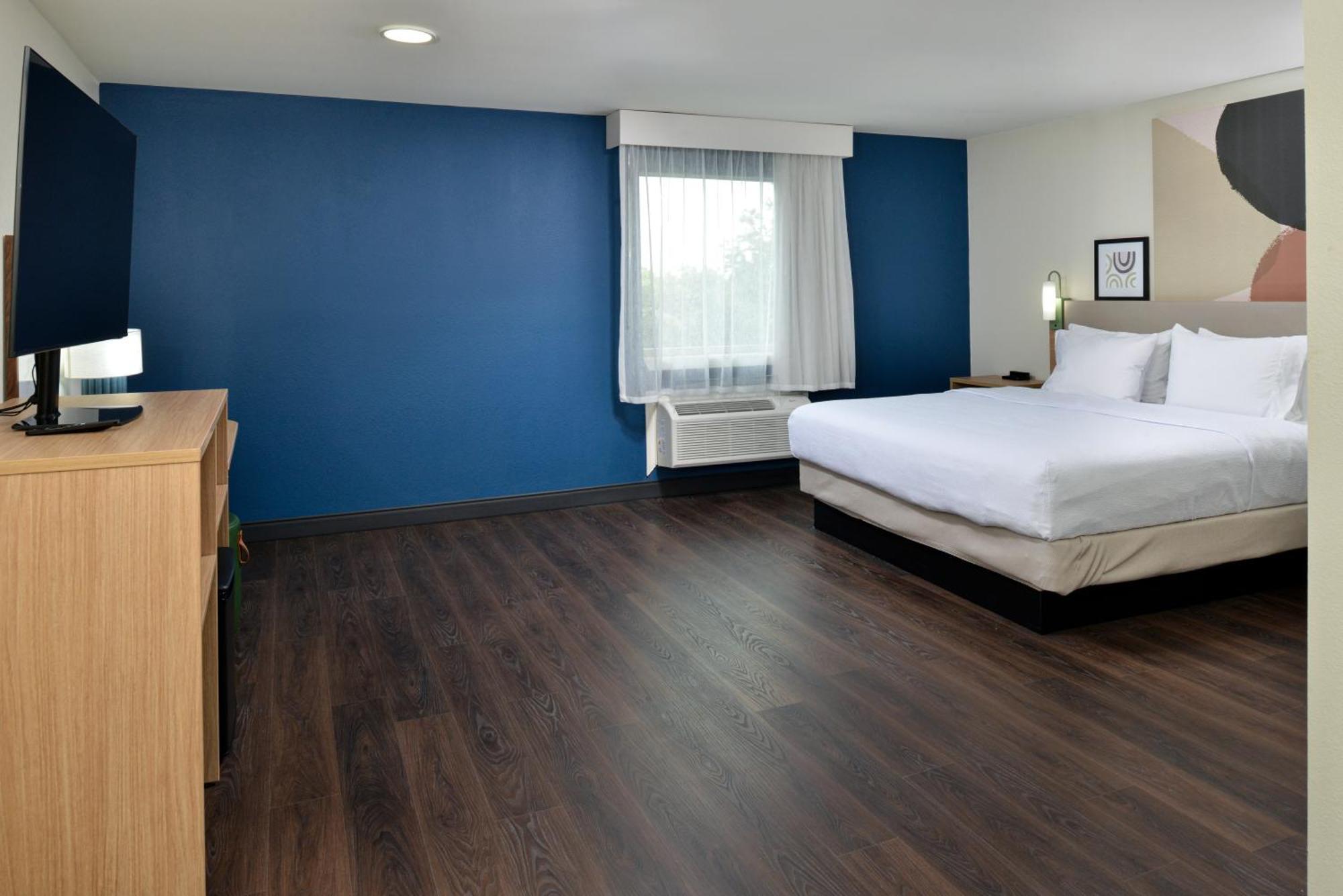 Spark By Hilton Dallas Market Center Экстерьер фото