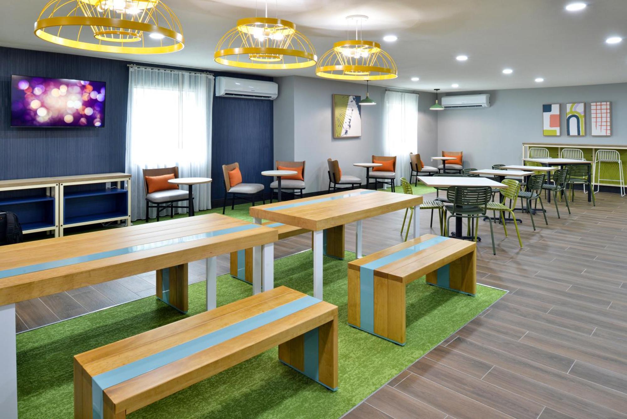 Spark By Hilton Dallas Market Center Экстерьер фото
